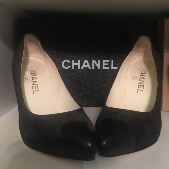 💎✨BEAUTIFUL ✨💎  New condition, Authentic Chanel pumps with box - Picture 1 of 6